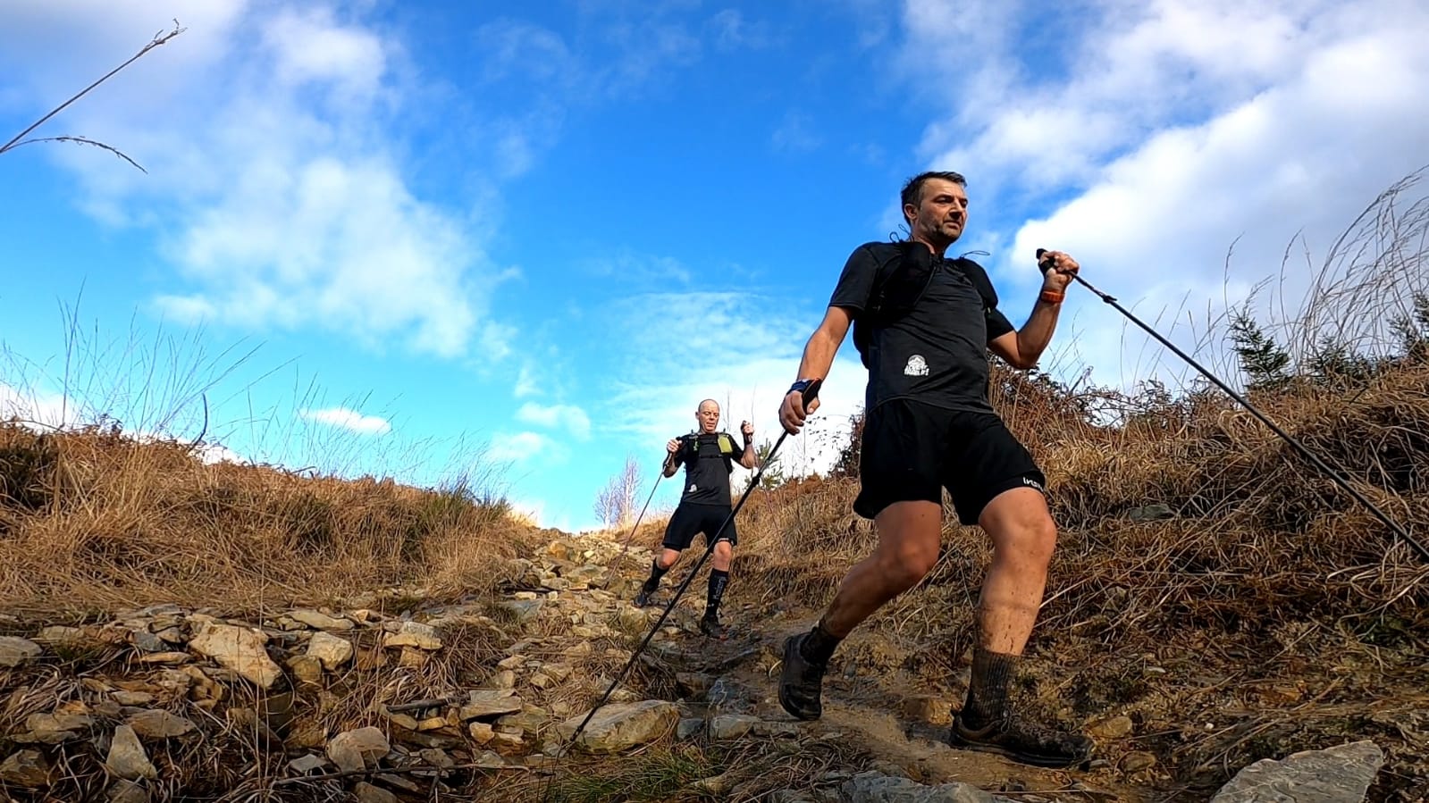 Downhill trail running