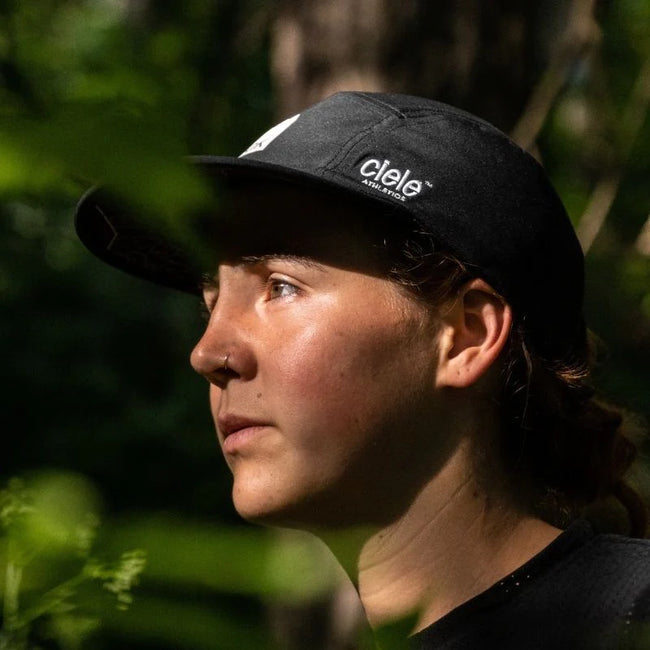 N ak ULTRA GEAR Ciele Running Cap